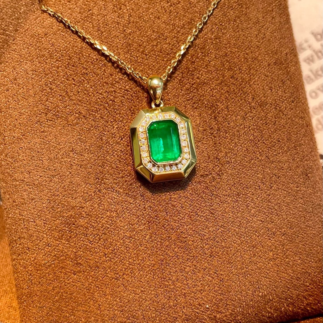 14k Gold 1.56 Ctw Vivid Green Natural Emerald & Diamond Pendant( Without Chain ) - 2