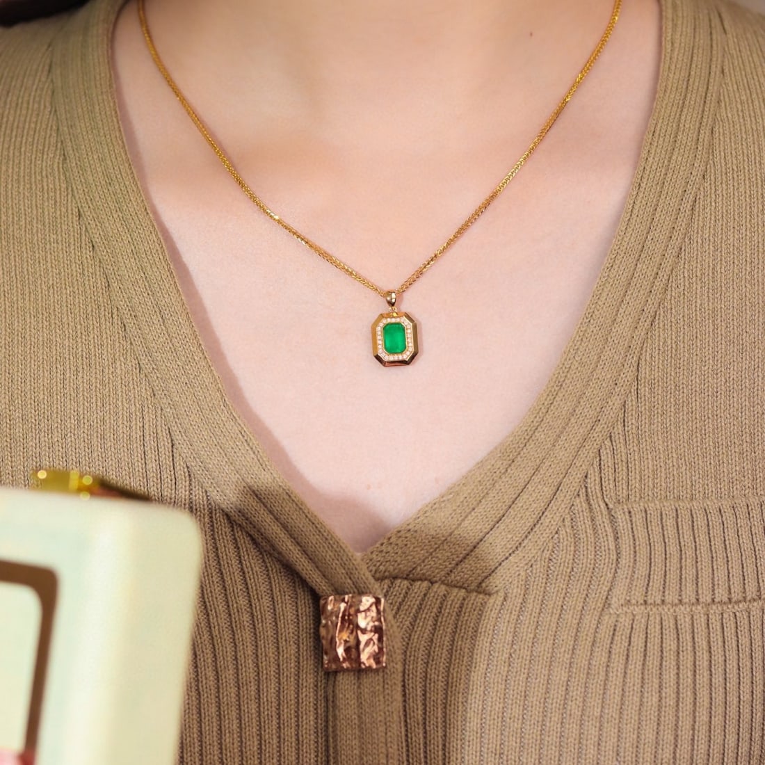 14k Gold 1.56 Ctw Vivid Green Natural Emerald & Diamond Pendant( Without Chain ) - 5