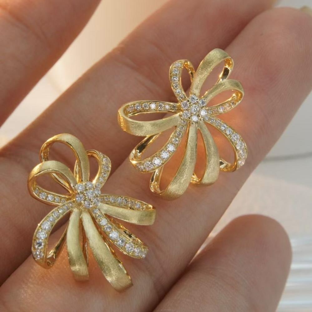 14k Gold 0.38 Ct Natural H Diamond Earrings: Ref:231151164 // gold content:14k gold // main gemstone:diamond // shape:round // carat weight:0. 38ct // clarity grade:vs-si // color:h // treatment:natural // cut grade:g // Condition: New Low