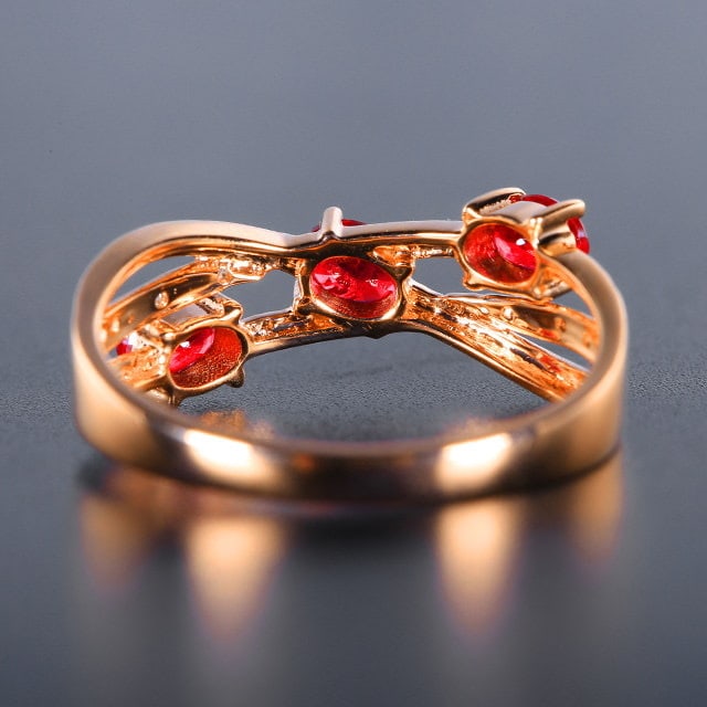 14k Gold 0.97 Ctw Natural Ruby & Diamond Ring - 4