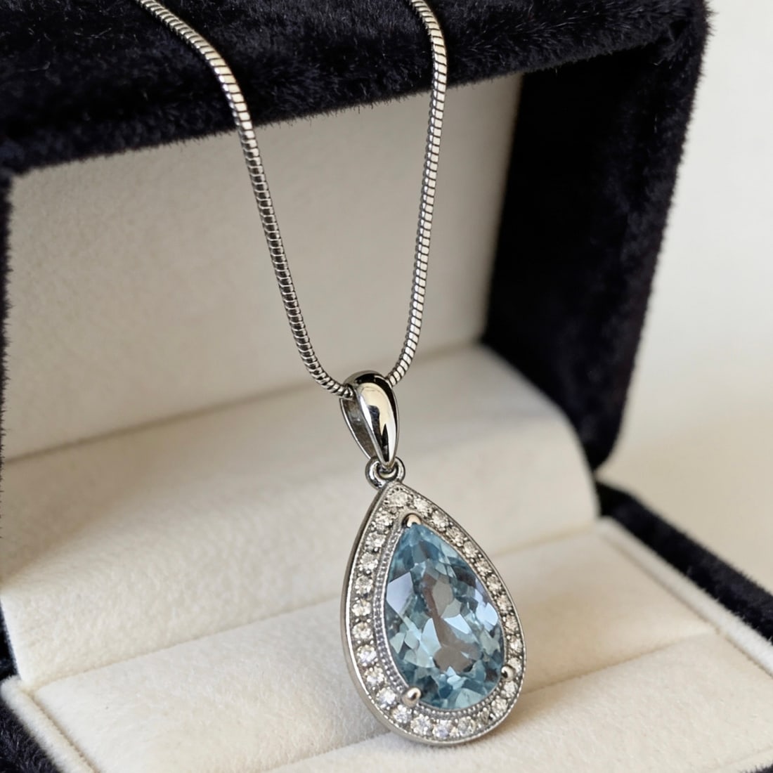 14k Gold 1.56 Ct Natural Aquamarine & Diamond Pendant( Without Chain ) - 6