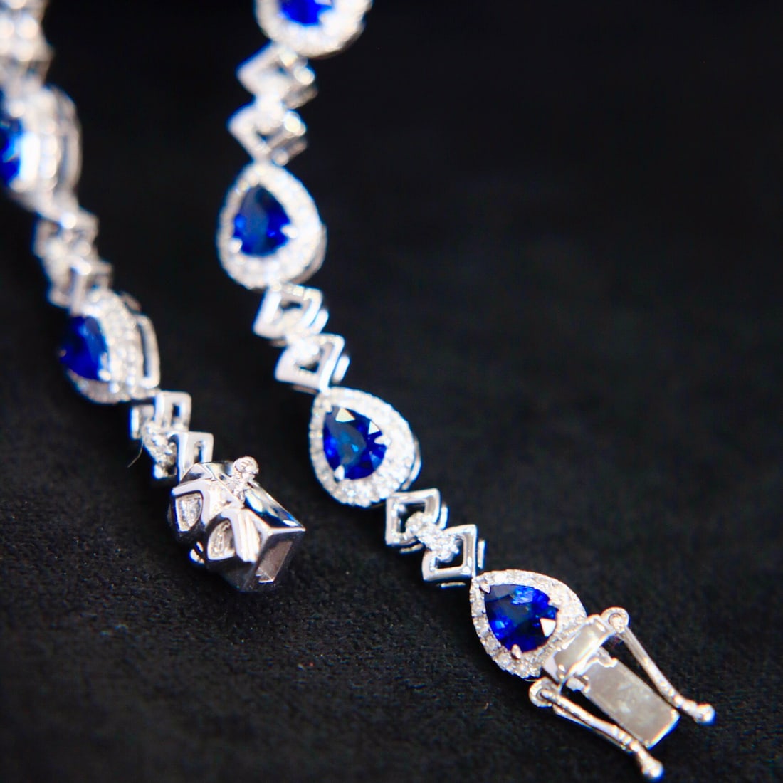 14k Gold 3.99 Ctw Natural Sapphire & Diamond Bracelet - 2