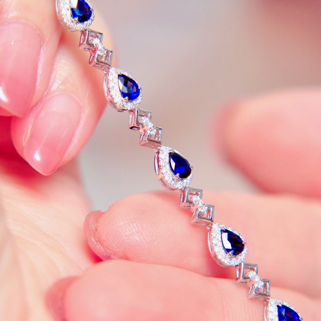 14k Gold 3.99 Ctw Natural Sapphire & Diamond Bracelet - 5