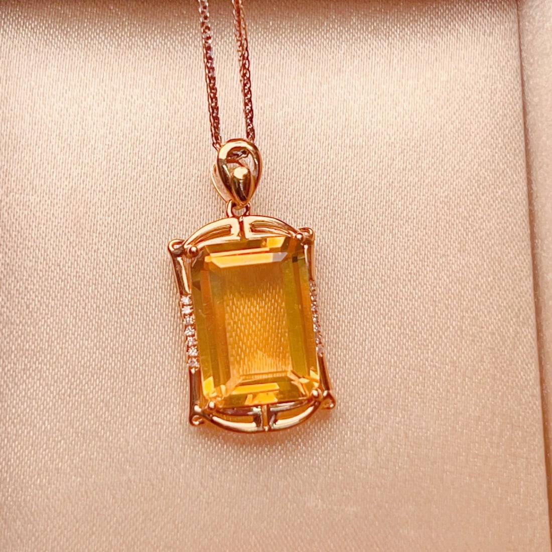 14k Gold 5.69 Ctw Natural Citrine & Diamond Pendant( Without Chain ) - 5