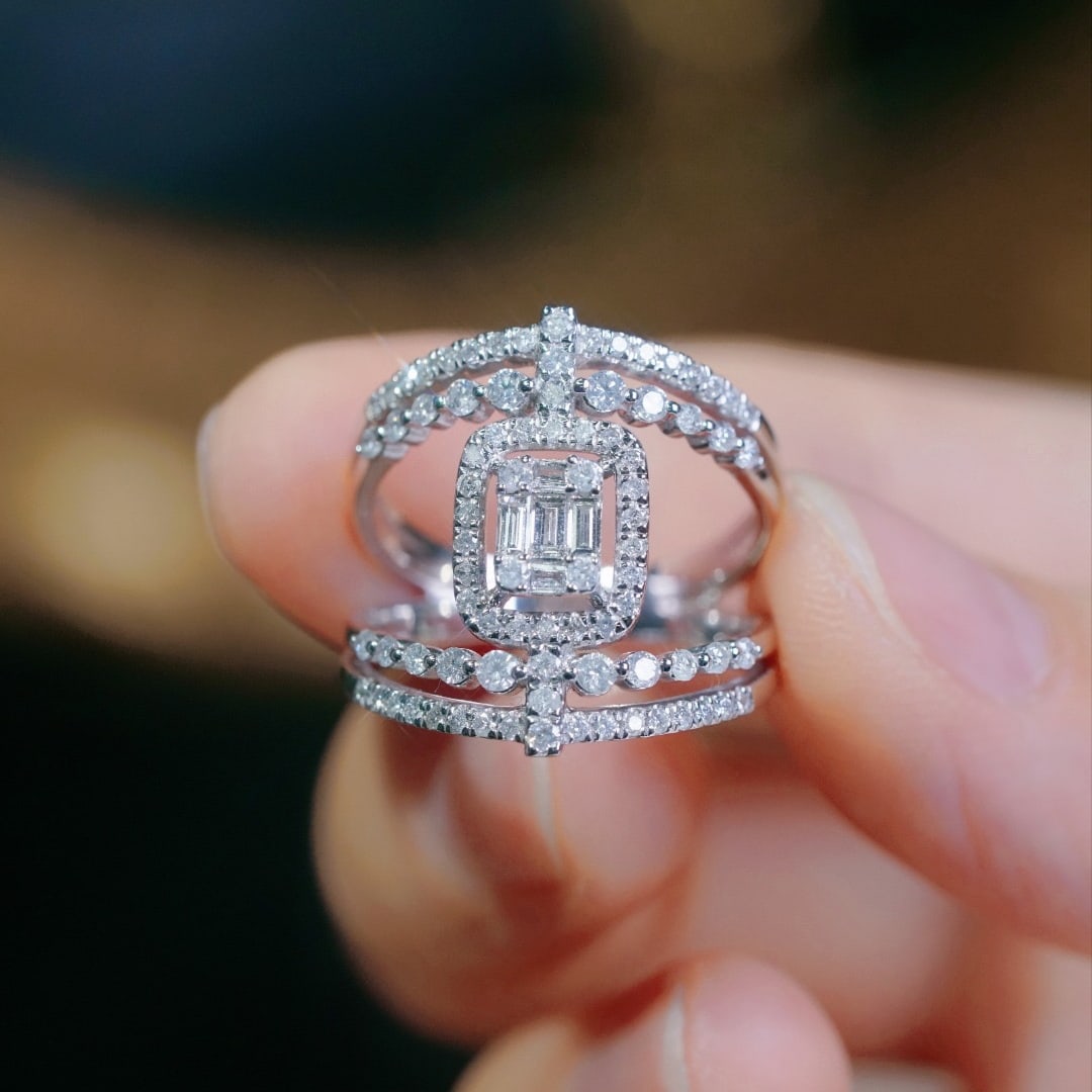 14k Gold 0.85 Ct Natural H Diamond Ring - 8