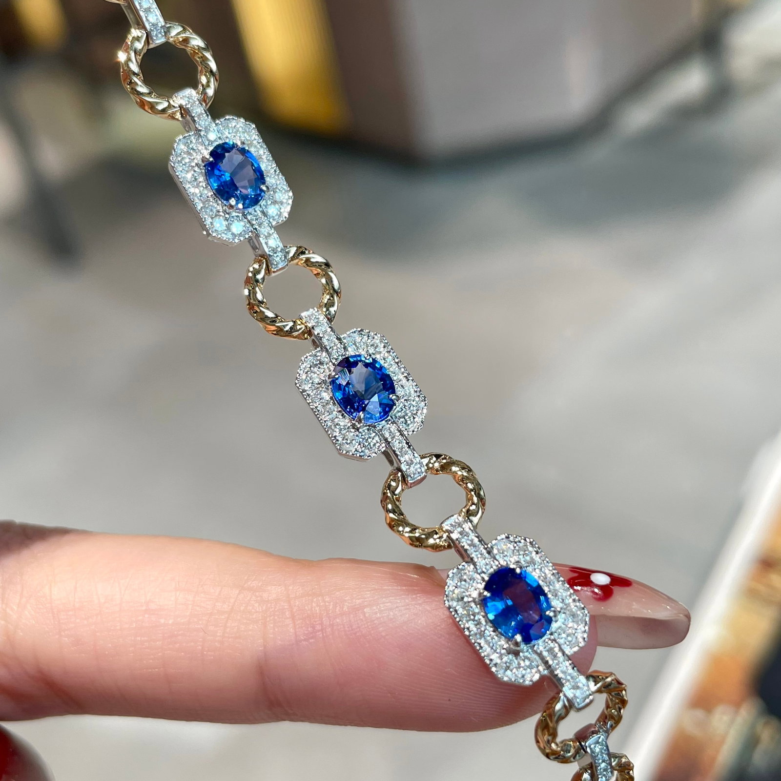 14k Gold 0.8 Ct Natural Sapphire & Diamond Bracelet - 4