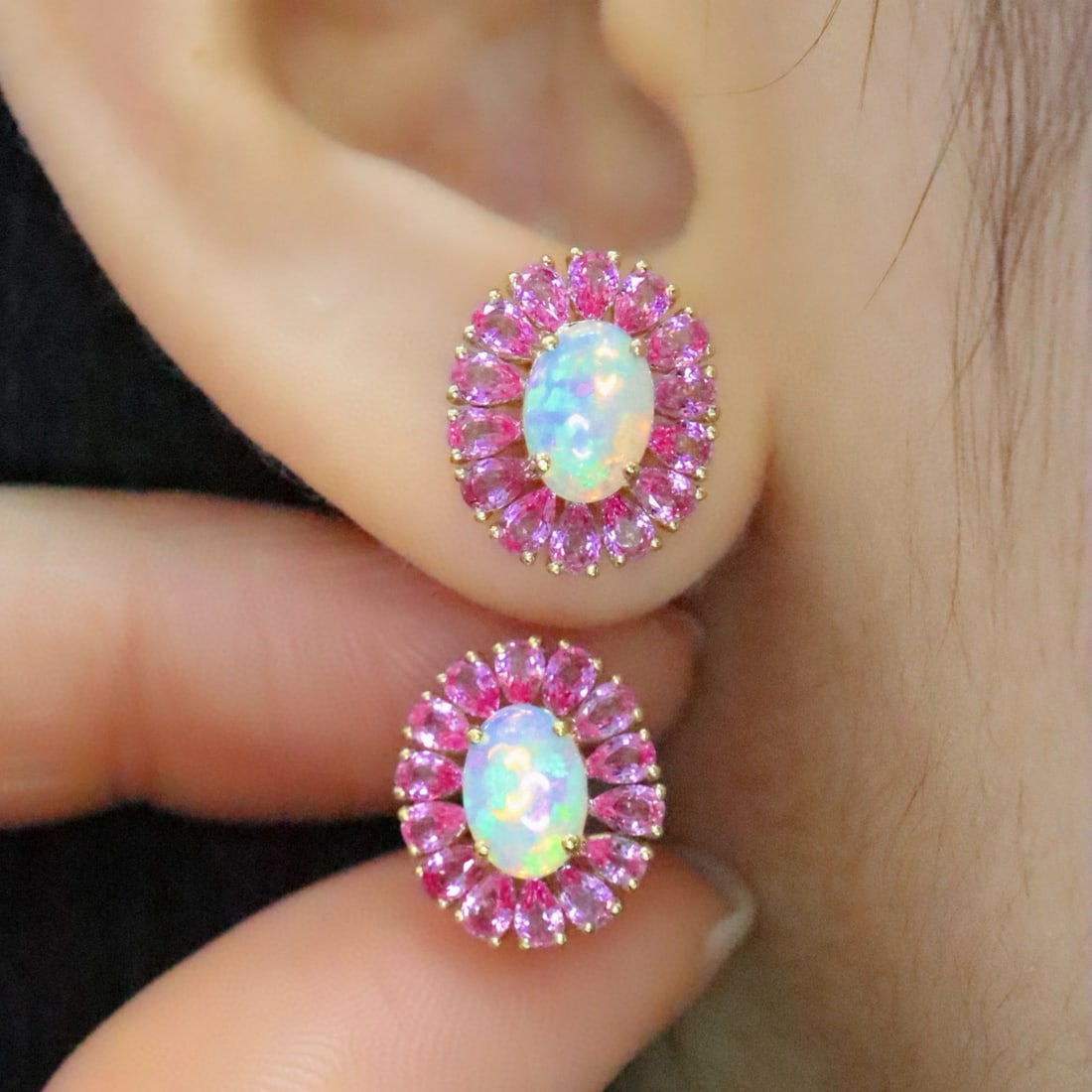 14k Gold 2.89 Ctw Natural Opal & Sapphire Earrings: Ref:231165040 // gold content:14k gold // main gemstone:opal // shape:oval // carat weight:0. 85ct // color:color // treatment:natural // // adjacent gemstone 2 : sapphire // shape:pear // carat