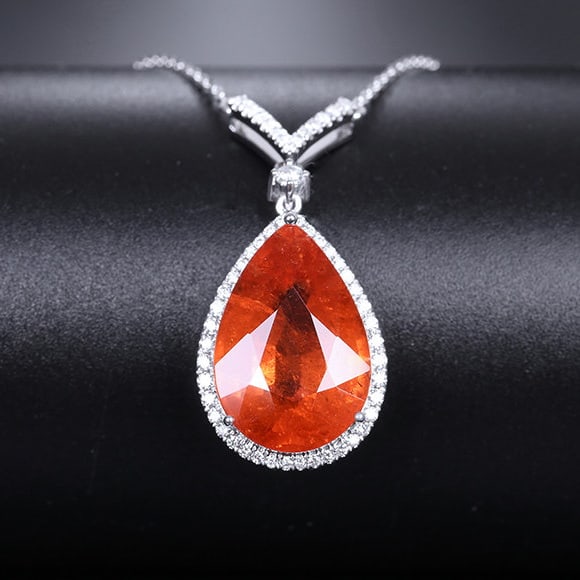 14k Gold 11.39 Ctw Natural Spessartine & Diamond Necklace: Ref:231165111 // gold content:14k gold // main gemstone:spessartine // shape:pear // carat weight:11. 08ct // color:orange // treatment:natural // // adjacent gemstone 2 : diamond // shape:round //