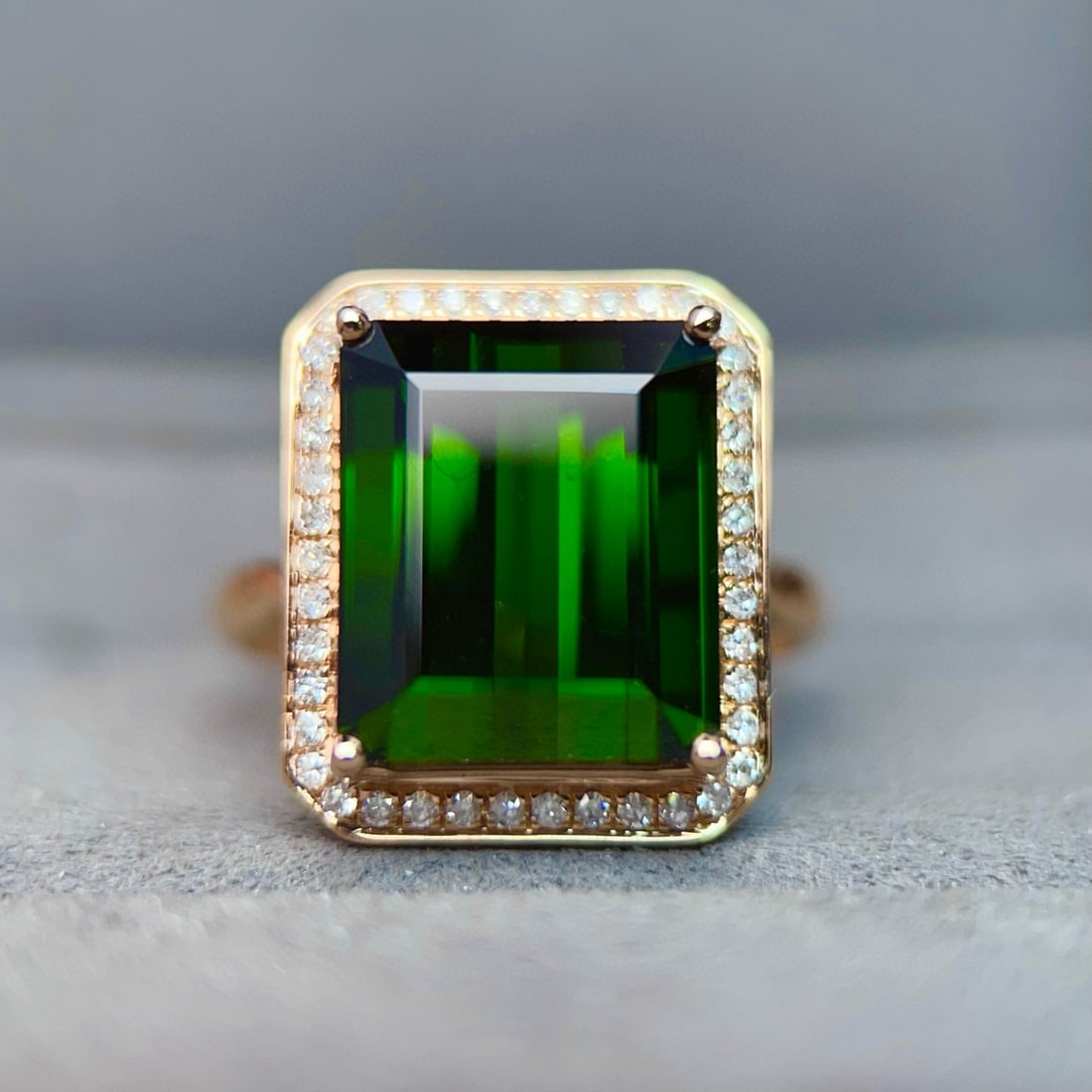 14k Gold 9.96 Ctw Natural Tourmaline & Diamond Ring - 3
