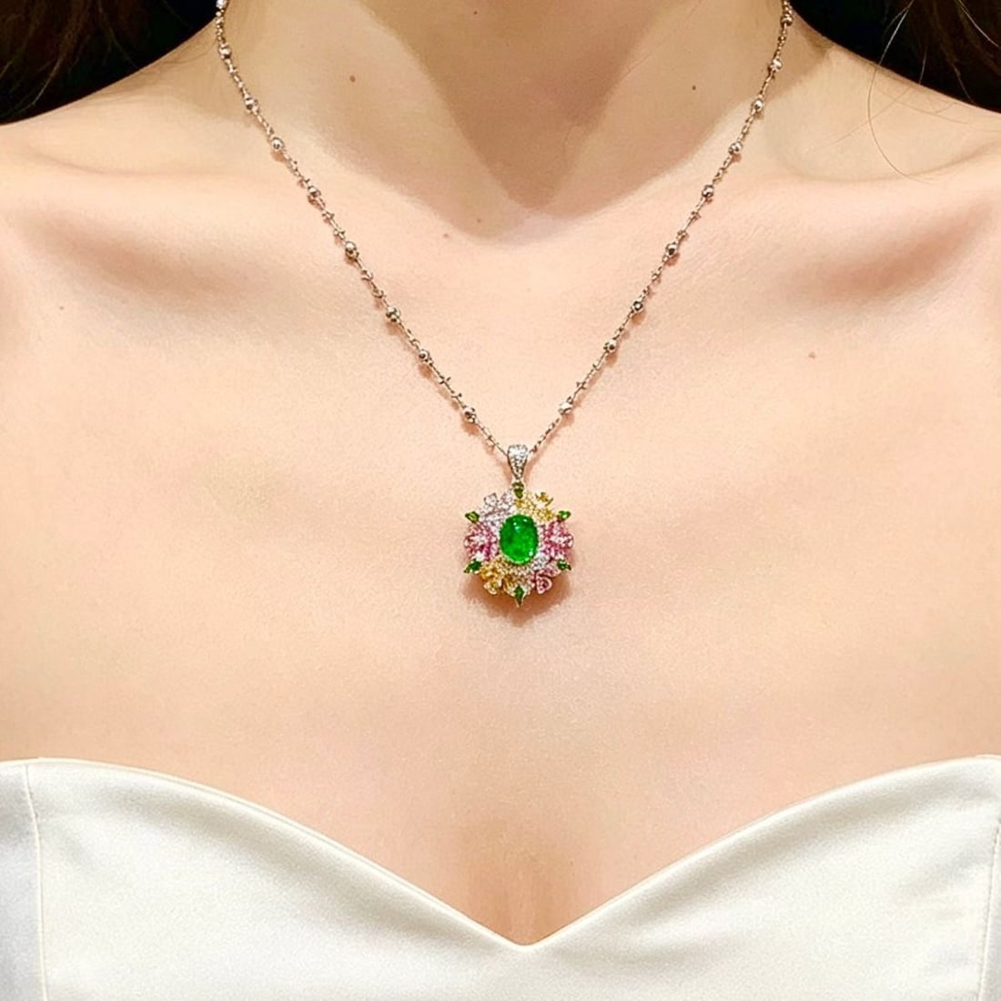 14k Gold 1.65 Ct Natural Tsavorite & Diamond & Coloured Gemstone Pendant( Without Chain ) - 3