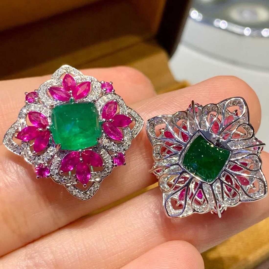 14k Gold 4.62 Ct Natural Emerald & Diamond Earrings - 4