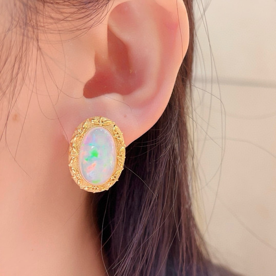 14k Gold 12.16 Ct Natural Opal Earrings - 2