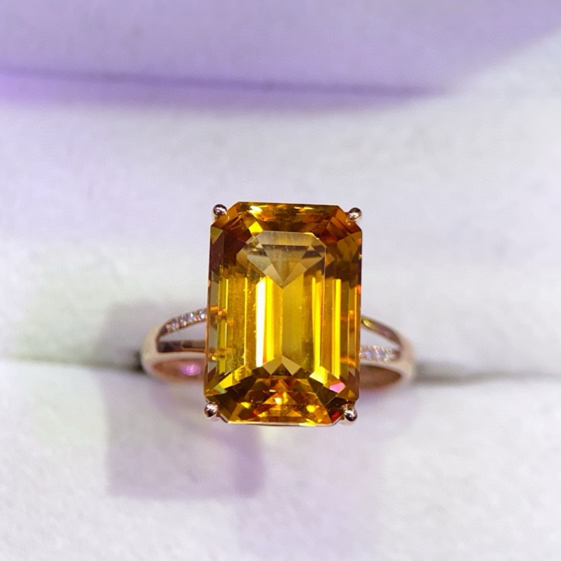 14k Gold 7.33 Ctw Natural Citrine & Diamond Ring: Ref:231165214 // gold content:14k gold // ring size:7. 25us // // main gemstone:citrine // shape:octagonal // carat weight:7. 3ct // color:yellow // treatment:natural // // adjacent gemstone 2 :