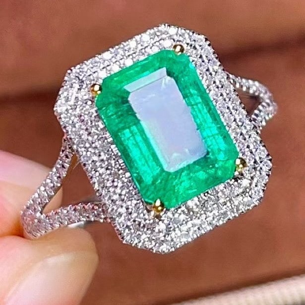 14k Gold 2.17 Ct Natural Emerald & Diamond Ring - 4