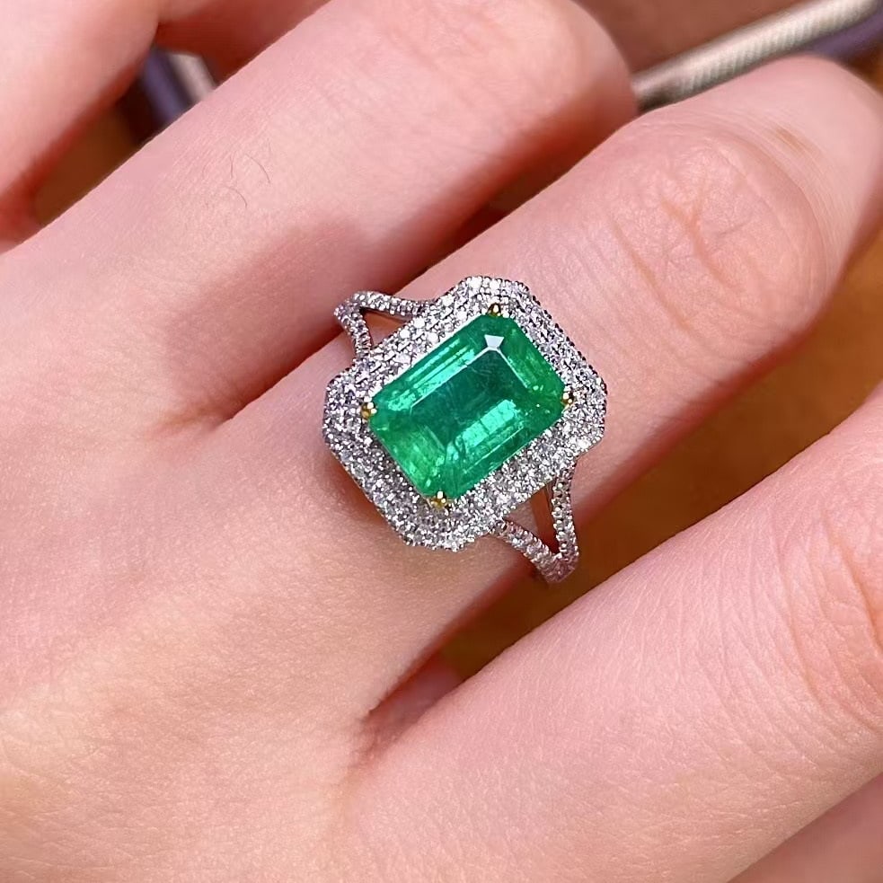 14k Gold 2.17 Ct Natural Emerald & Diamond Ring - 5