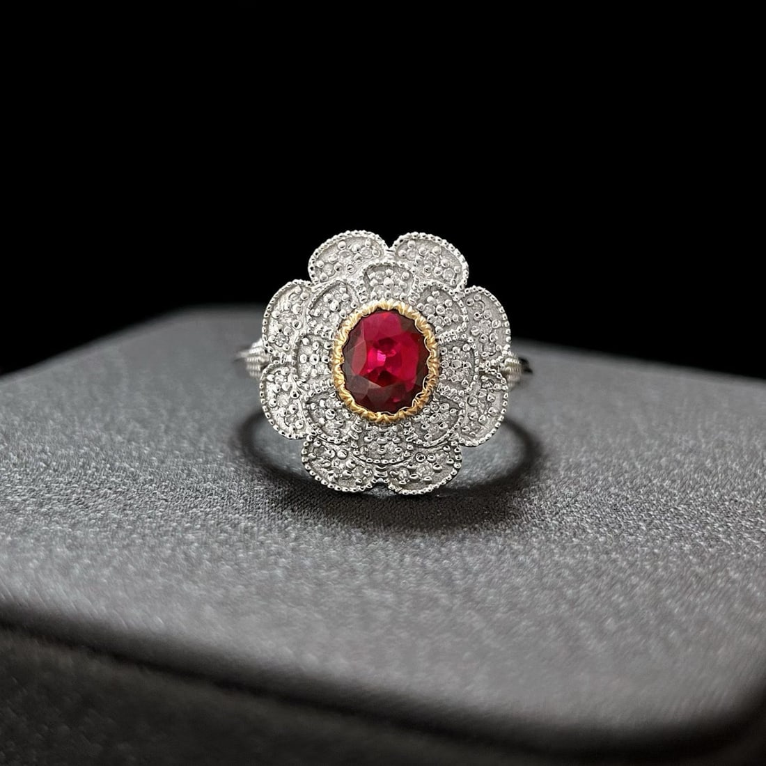 14k Gold 0.82 Ct Natural Ruby & Diamond Ring - 3