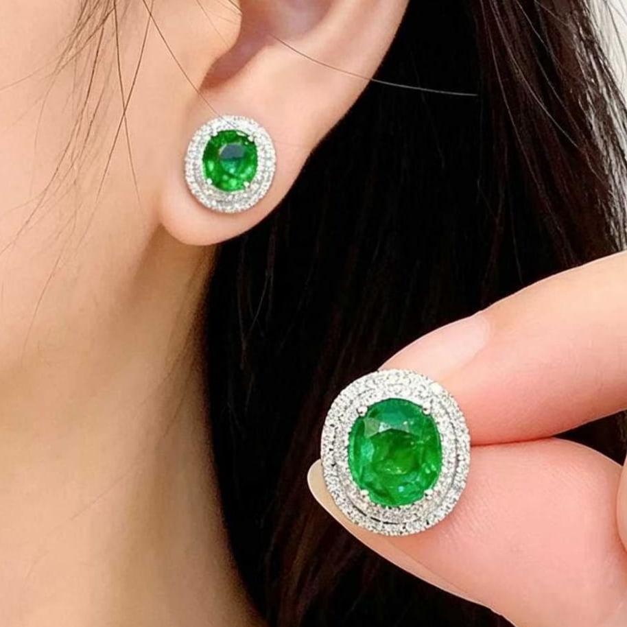 14k Gold 2.6 Ct Natural Tsavorite & Diamond Earrings - 4