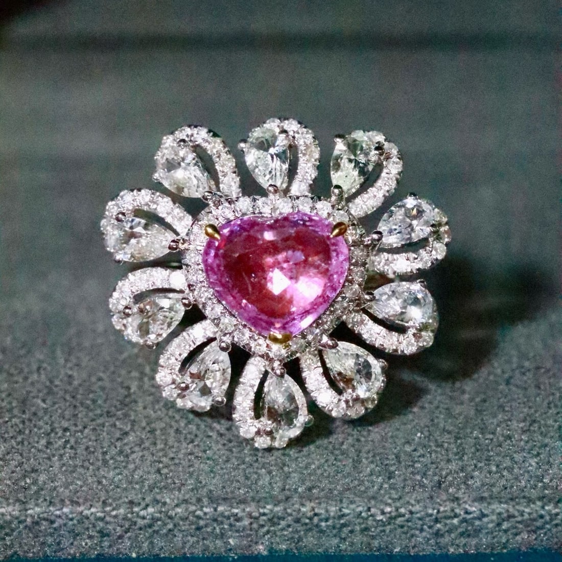 14k Gold 2.35 Ctw Natural Sapphire & Diamond Ring: Ref:231166017 // gold content:14k gold // ring size:7. 25us // // main gemstone:sapphire // shape:heart // carat weight:1. 97ct // color:pinkish purple // treatment:natural // // adjacent gemstone 2 :
