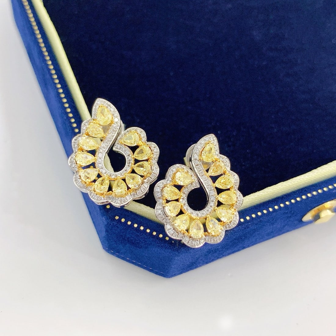 14k Gold 1.78 Ctw Natural Yellow Diamond & Diamond Earrings - 4