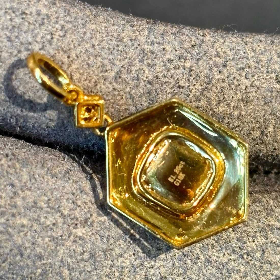 14k Gold 1.2 Ct Vivid Green Natural Emerald & Diamond Pendant( Without Chain ) - 7