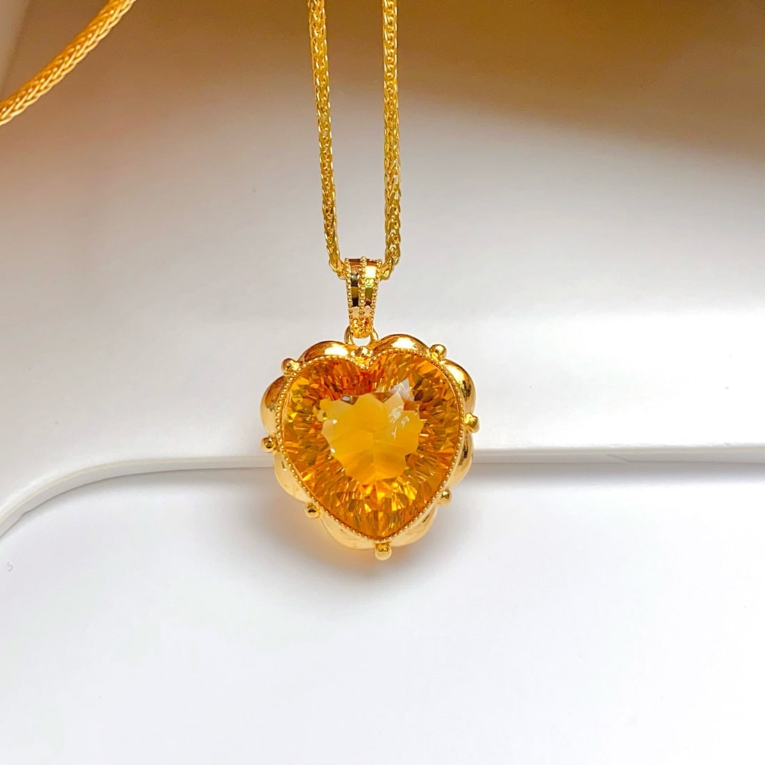 14k Gold 8.80 Ct Natural Citrine Pendant( Without Chain ): Ref:231166063 // gold content:14k gold // main gemstone:citrine // shape:heart // carat weight:8. 80ct // color:yellow // treatment:natural // High Estimate: 3000 Condition: New Low Estimate: 2000