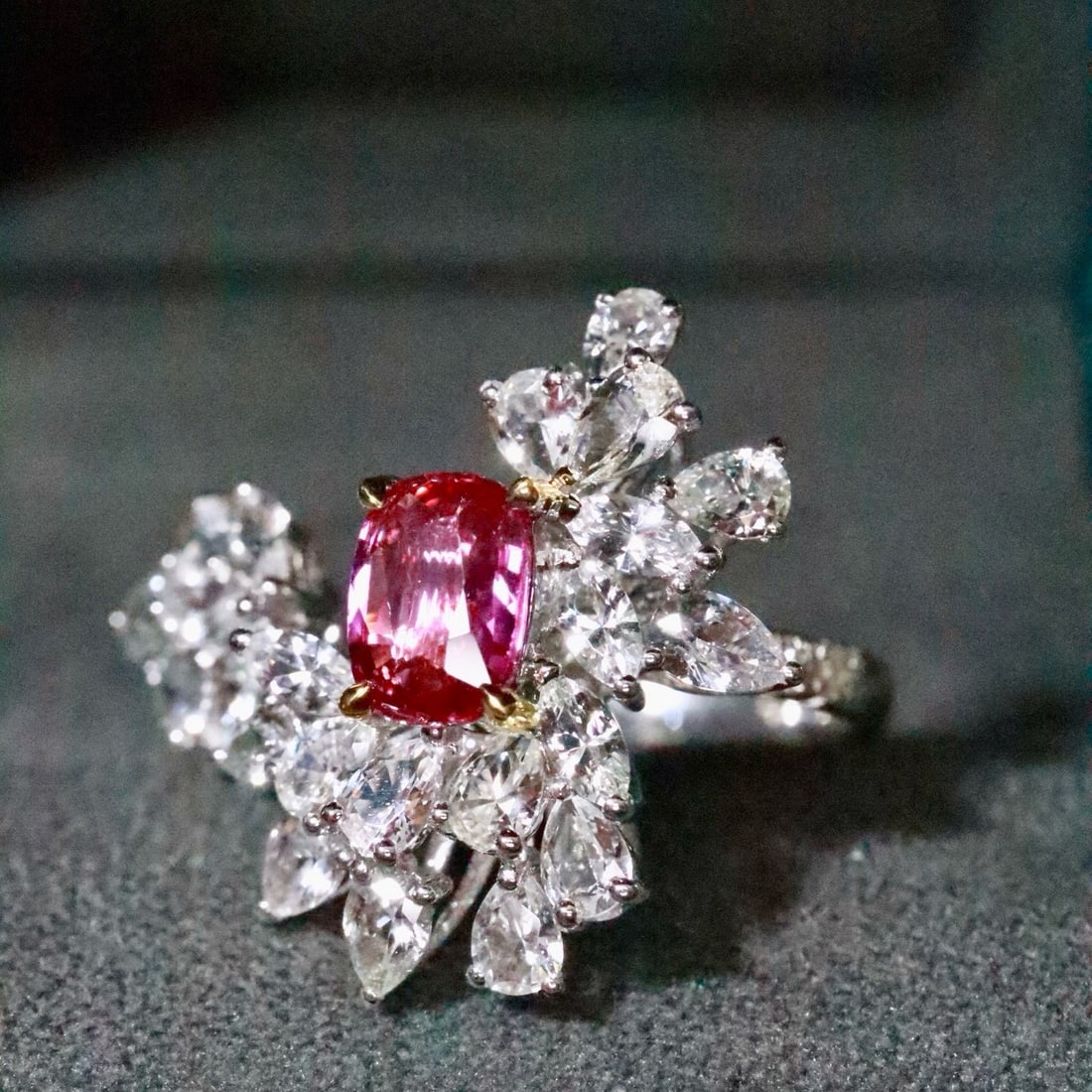 14k Gold 1.30 Ctw Natural Ruby & Diamond Ring - 2