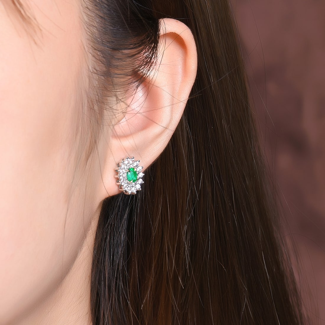 14k Gold 1.95 Ctw Natural Emerald & Sapphire Earrings - 4