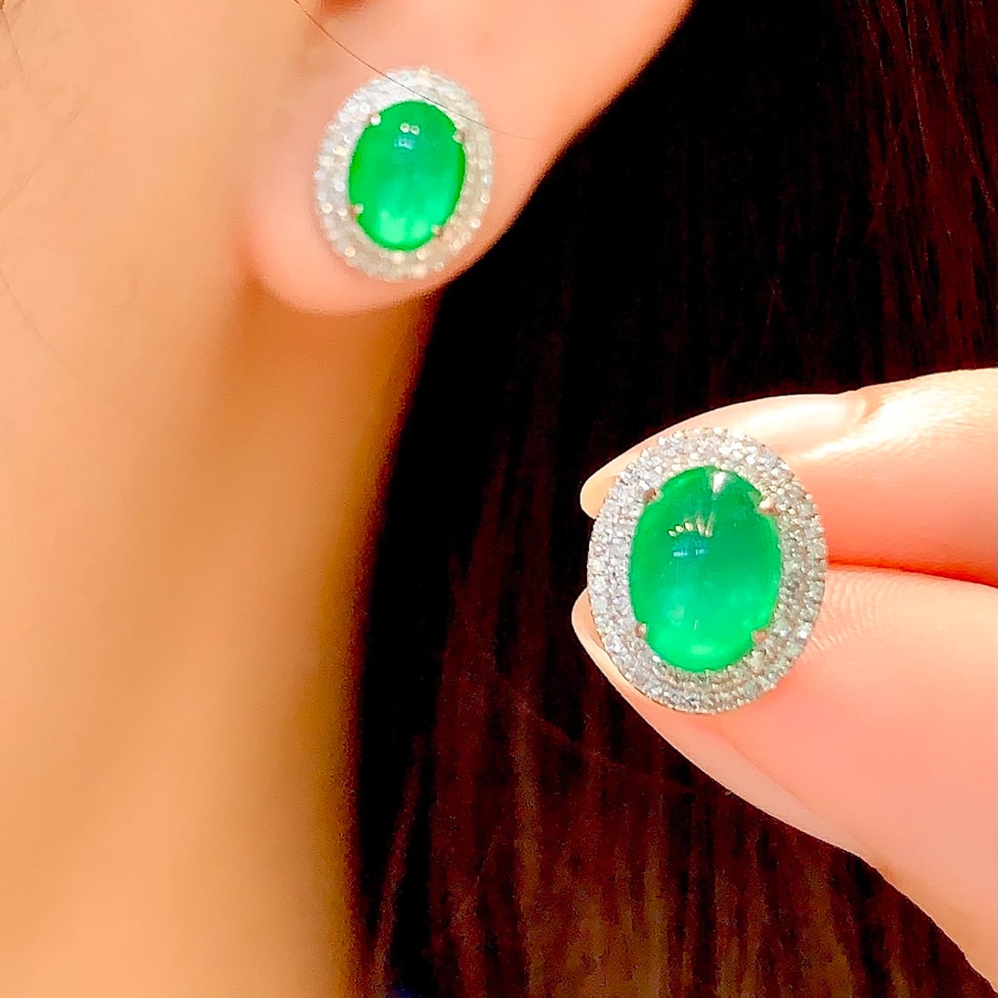 14k Gold 3.2 Ct Natural Emerald & Diamond Earrings - 6