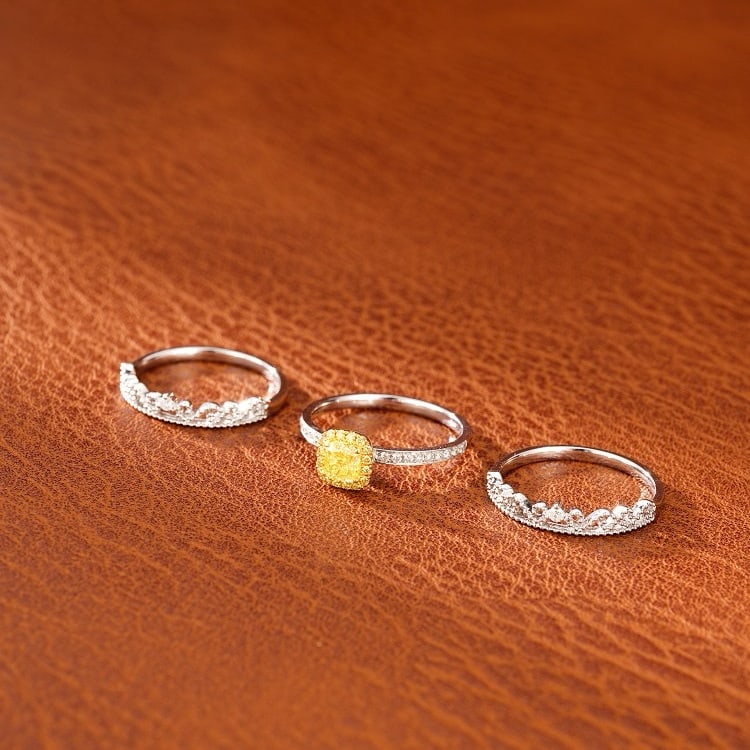 14k Gold 0.72 Ctw Natural Yellow Diamond & Diamond Ring - 5