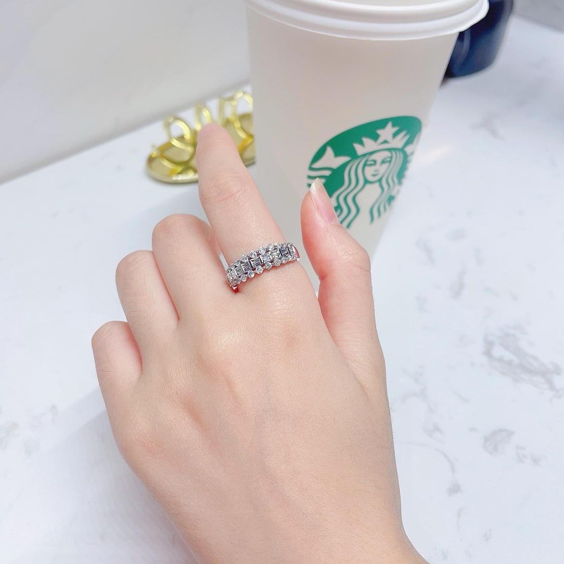 14k Gold 0.76 Ctw Natural H Diamond Ring - 2