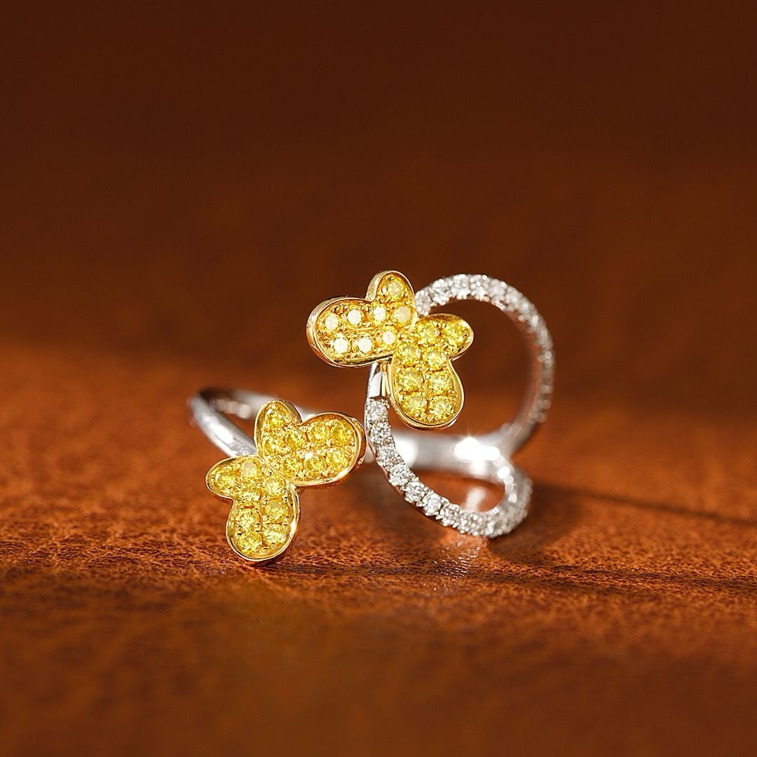 14k Gold 0.37 Ctw Natural Yellow Diamond & Diamond Ring: Ref:231166129 // gold content:14k gold // ring size:7. 25us // // main gemstone:yellow diamond // shape:round // carat weight:0. 25ct // color:yellow // treatment:natural // cut grade:g // //