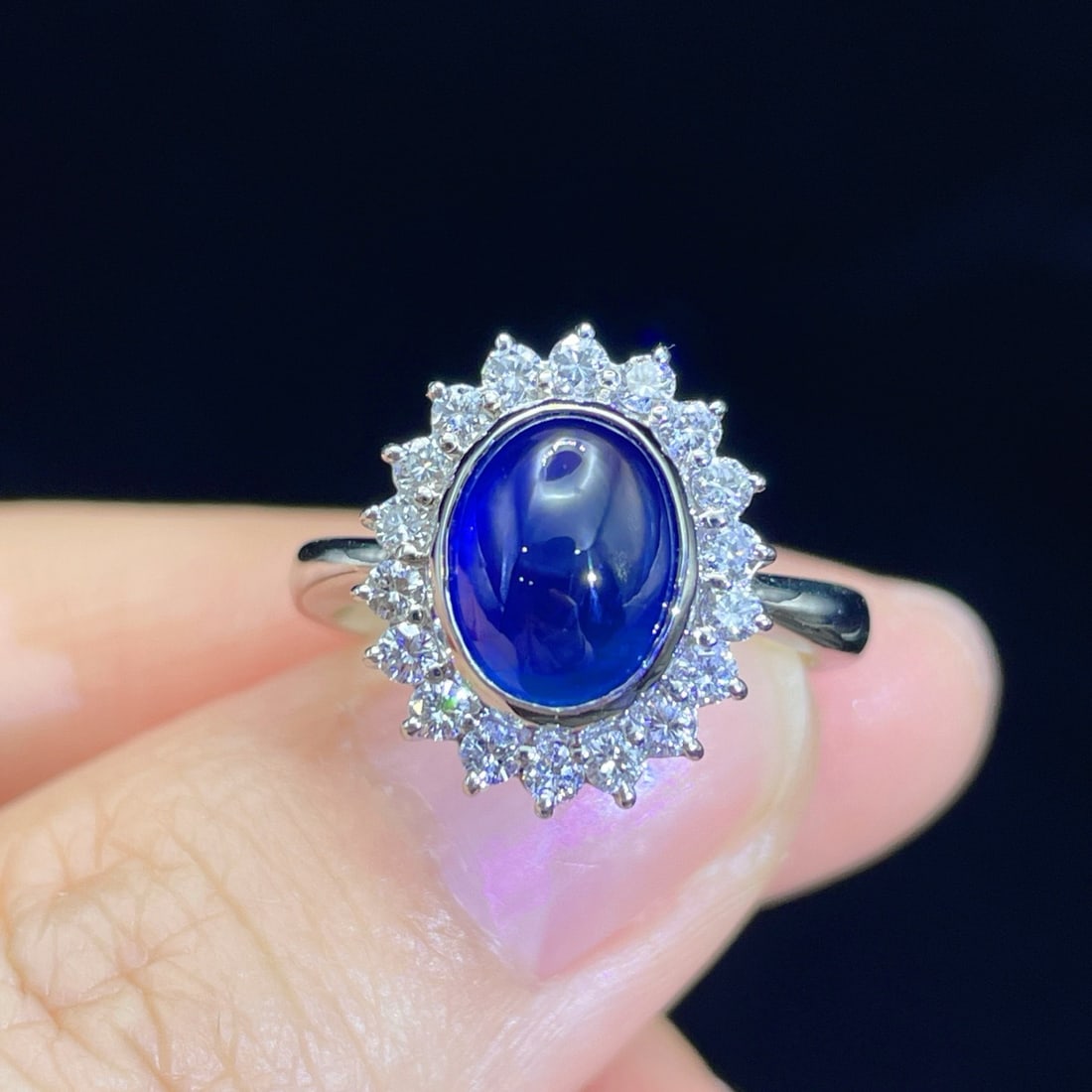 14k Gold 3.17 Ctw Natural Sapphire & Diamond Ring: Ref:231166136 // gold content:14k gold // ring size:7. 25us // // main gemstone:sapphire // shape:round // carat weight:2. 76ct // color:blue // treatment:natural // cut grade:g // // adjacent