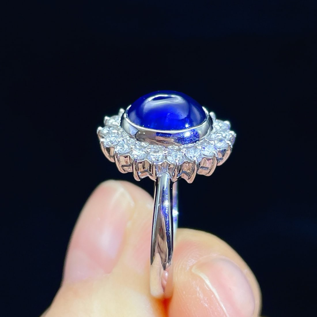 14k Gold 3.17 Ctw Natural Sapphire & Diamond Ring - 4