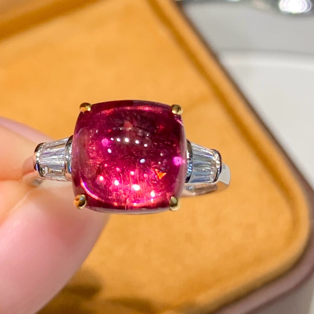 14k Gold 4.8 Ct Natural Tourmaline & Diamond Ring - 2