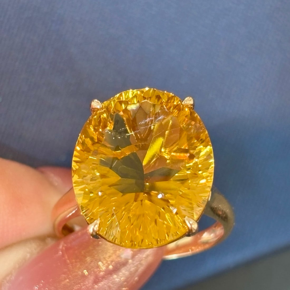 14k Gold 12 Ct Natural Citrine & Diamond Ring - 4