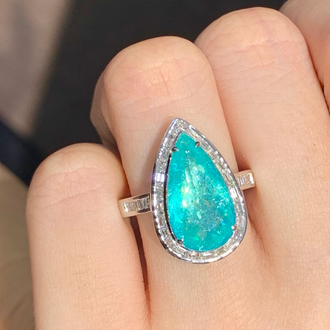14k Gold 4.3 Ct Natural Paraiba Tourmaline & Diamond Ring - 5