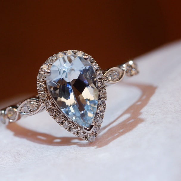 14k Gold 1.17 Ctw Natural Aquamarine & Diamond Ring - 4