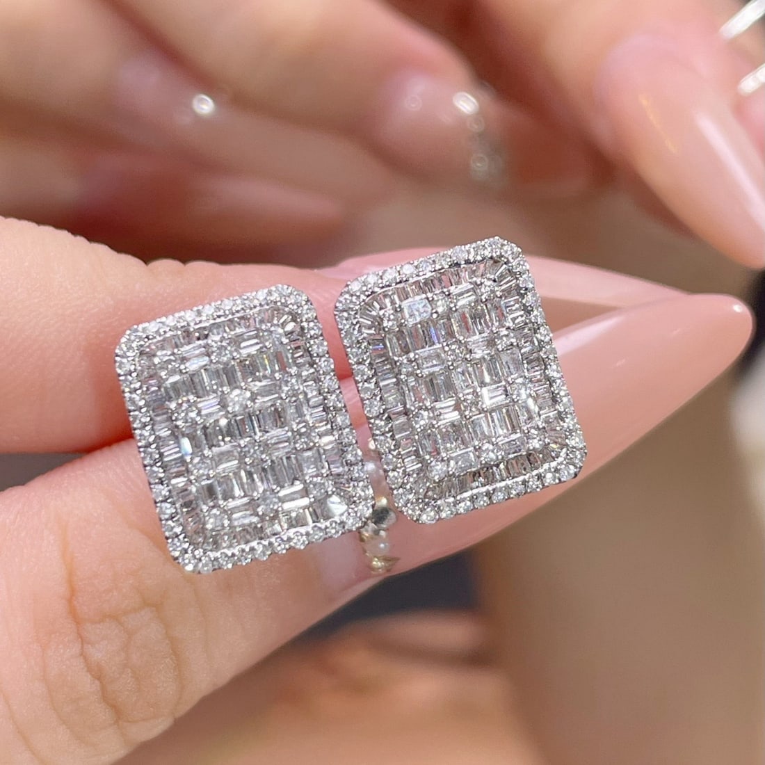 14k Gold 1.4 Ct Natural H Diamond Earrings - 4