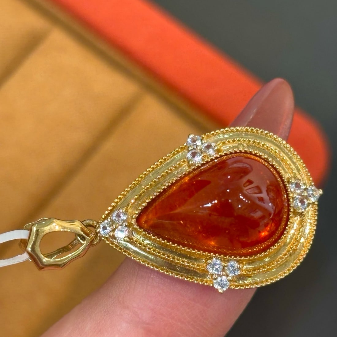 14k Gold 7 Ct Natural Spessartine & Sapphire Pendant( Without Chain ) - 4