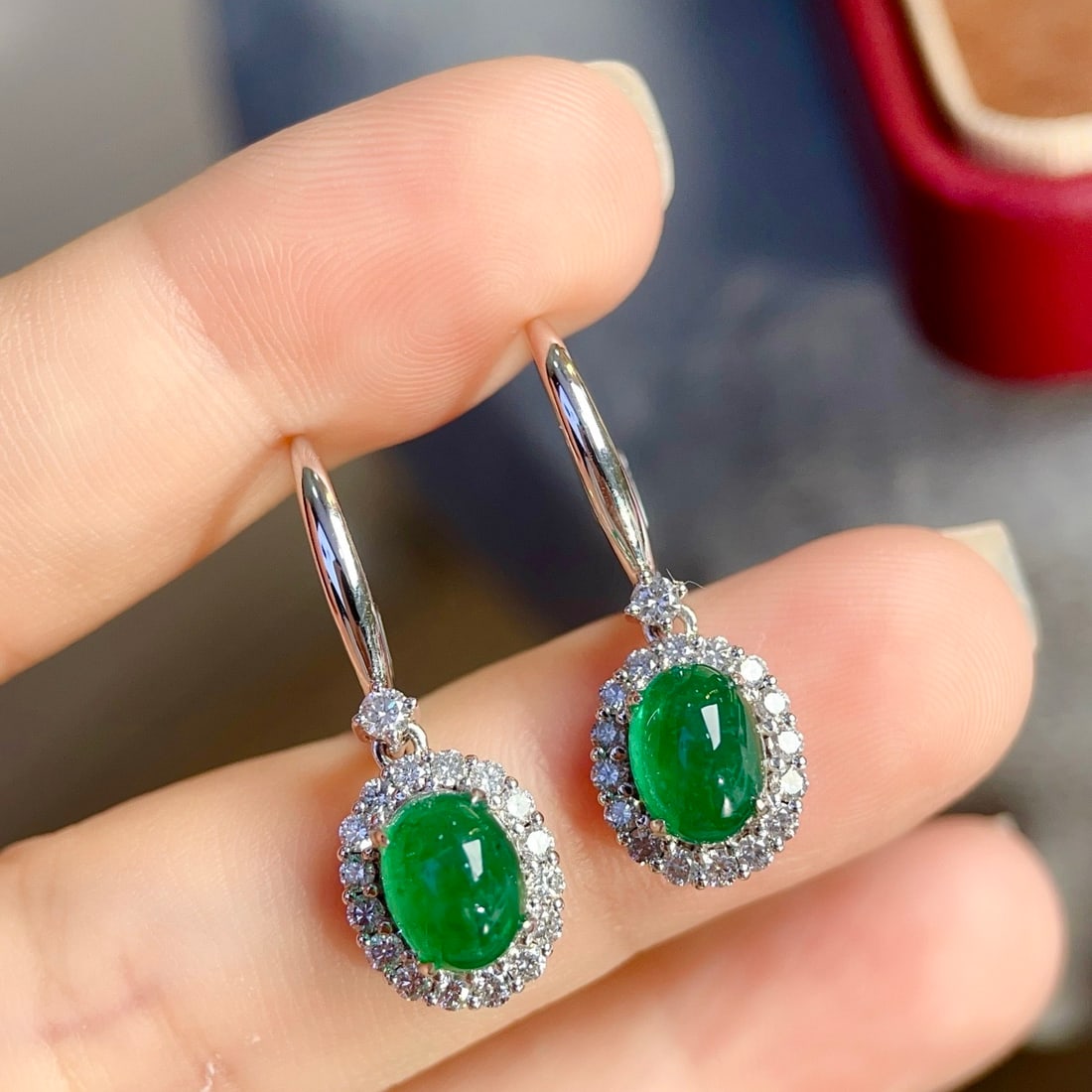 14k Gold 4.12 Ctw Natural Emerald & Diamond Earrings: Ref:231166200 // gold content:14k gold // main gemstone:emerald // shape:oval // carat weight:3. 38ct // color:green // treatment:natural // // adjacent gemstone 2 : diamond // shape:round // carat we