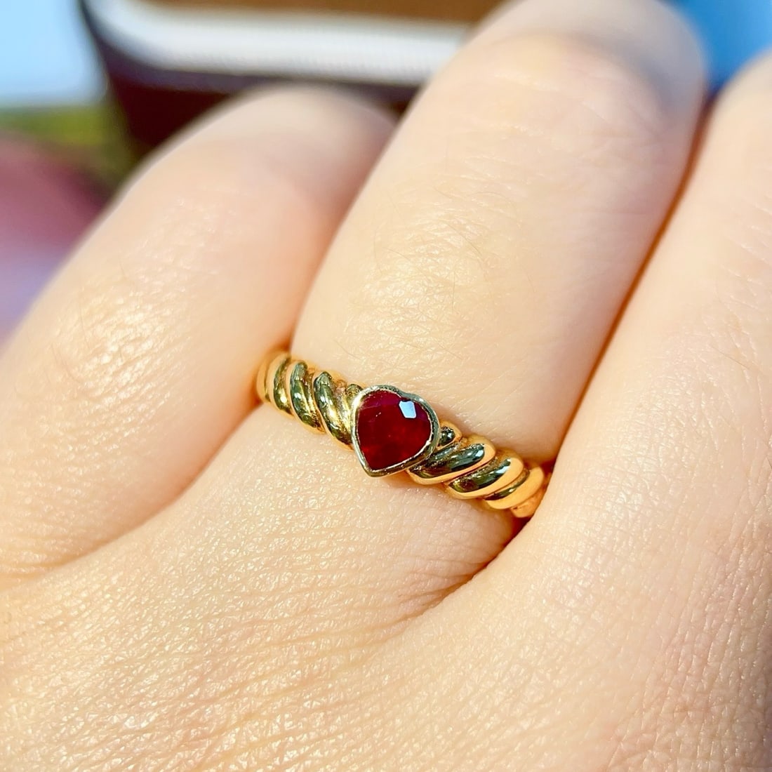 14k Gold 0.50 Ct Natural Ruby Ring - 6