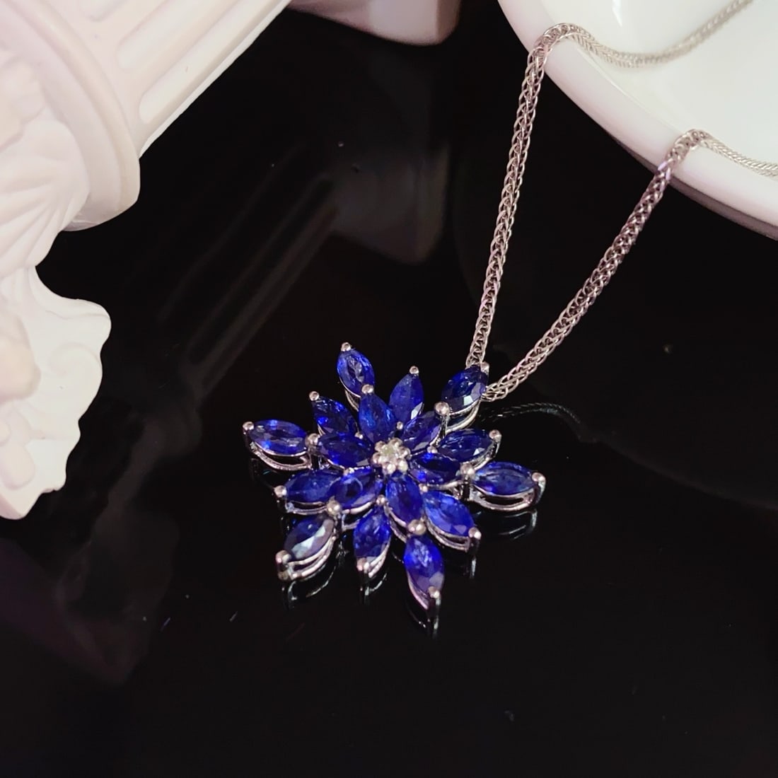 14k Gold 3.50 Ct Natural Sapphire & Diamond Pendant( Without Chain ) - 4
