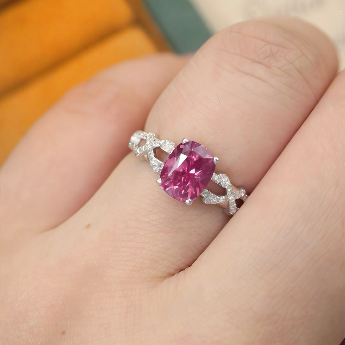14k Gold 1.75 Ctw Natural Spinel & Diamond Ring - 5