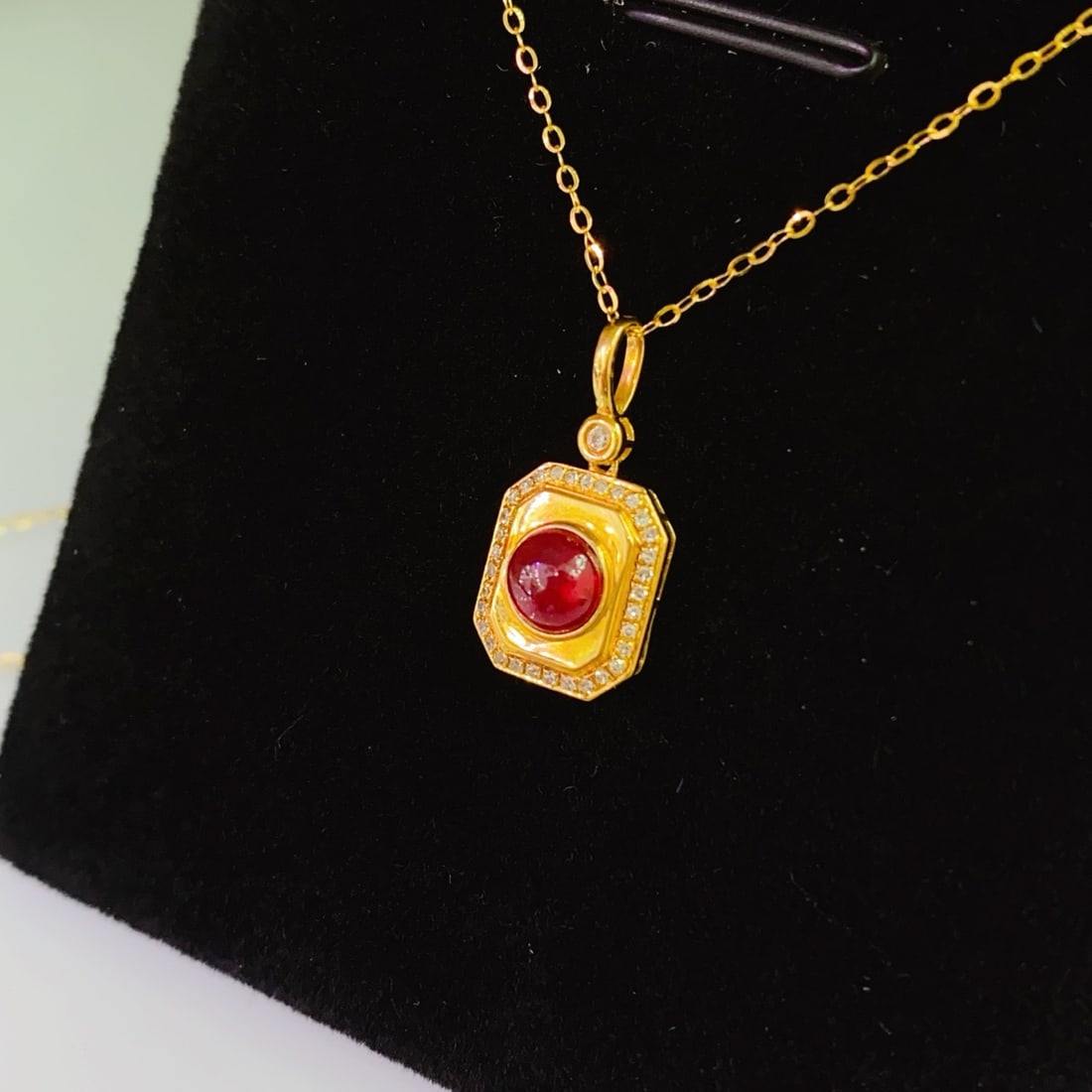 14k Gold 0.85 Ct Natural Ruby & Diamond Necklace - 2