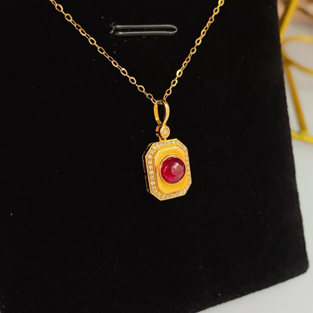 14k Gold 0.85 Ct Natural Ruby & Diamond Necklace - 3