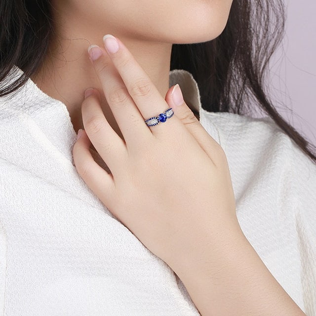 14k Gold 1.41 Ctw Natural Sapphire & Sapphire Ring: Ref:231166249 // gold content:14k gold // ring size:7. 25us // // main gemstone:sapphire // shape:oval // carat weight:1. 00ct // color:blue // treatment:natural // // adjacent gemstone 2 : sapphire