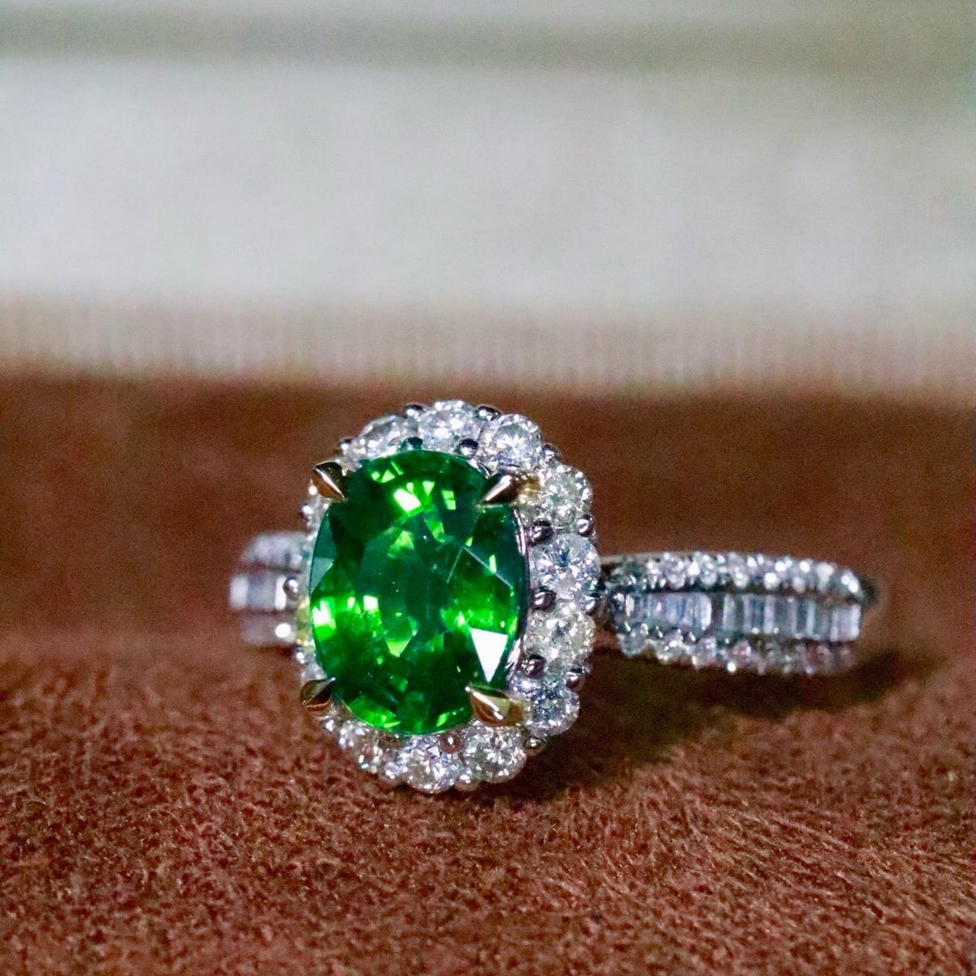 14k Gold 1.67 Ctw Natural Tsavorite & Diamond Ring - 2