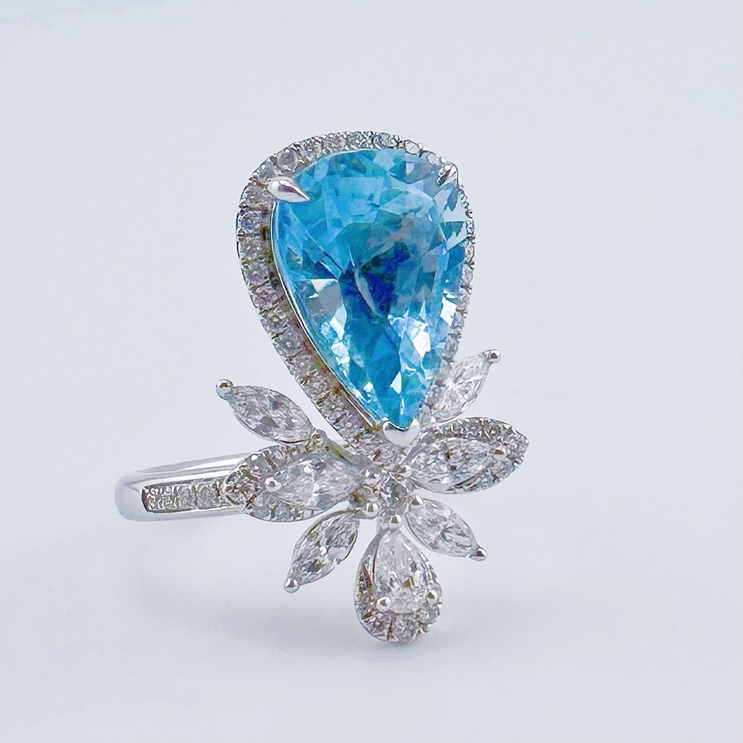 14k Gold 3.83 Ctw Natural Aquamarine & Diamond Ring - 2