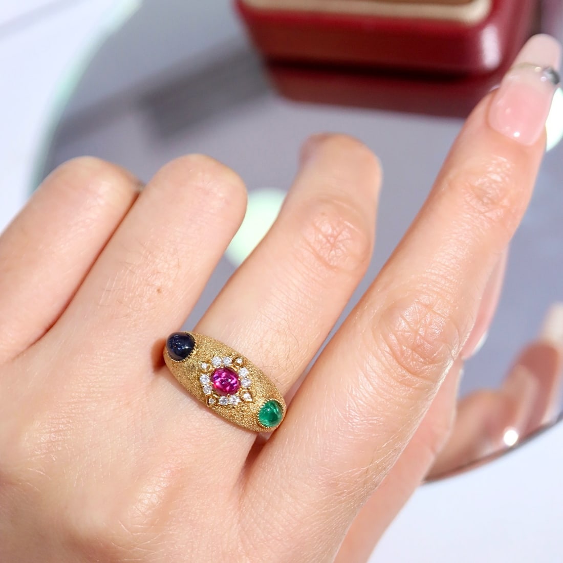 14k Gold 2.11 Ctw Natural Ruby & Sapphire & Emerald & Diamond Ring: Ref:231166276 // gold content:14k gold // ring size:7. 25us // // main gemstone:ruby & sapphire & emerald // shape:oval // carat weight:2. 1ct // color:red & blue & green // treatment:natural // //