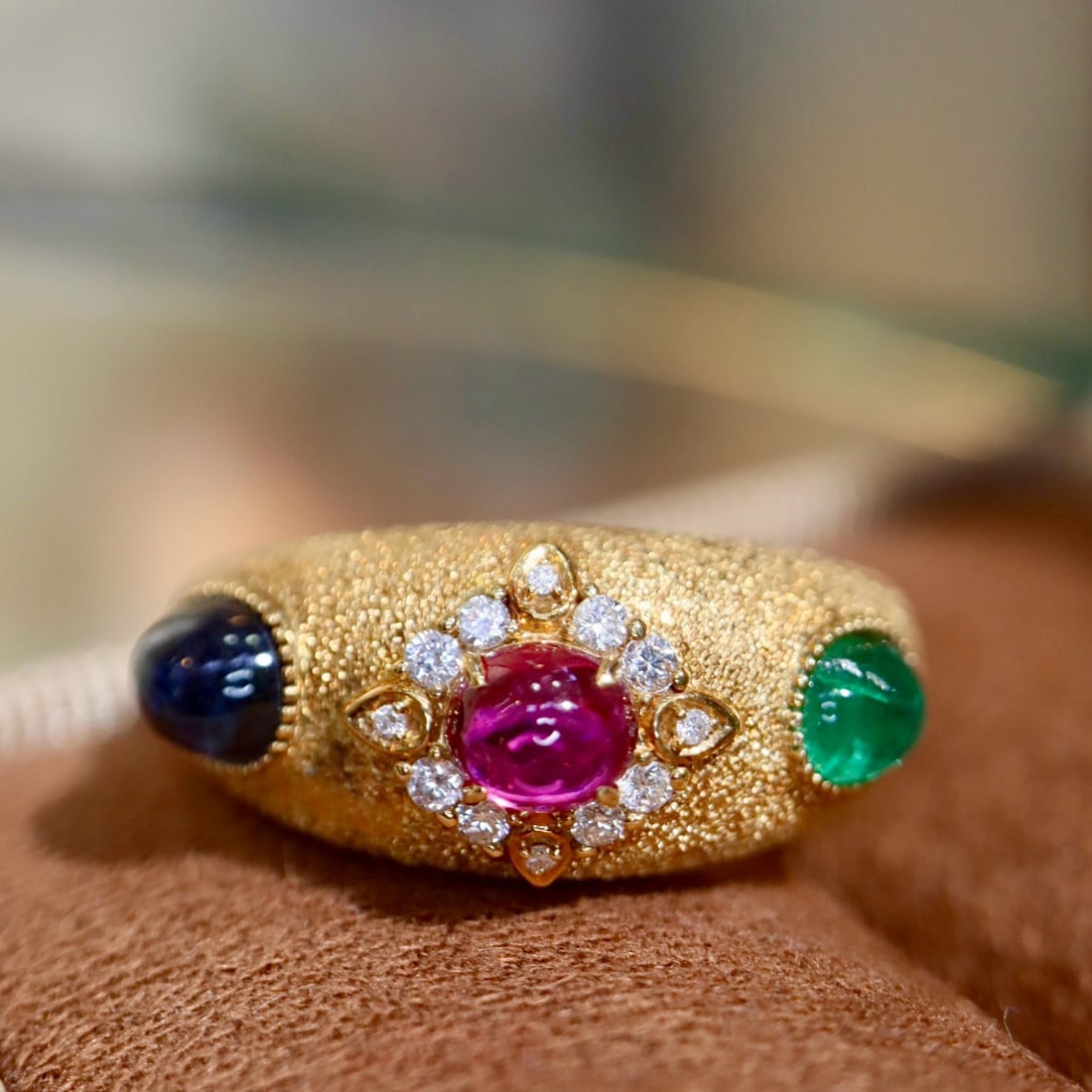 14k Gold 2.11 Ctw Natural Ruby & Sapphire & Emerald & Diamond Ring - 5